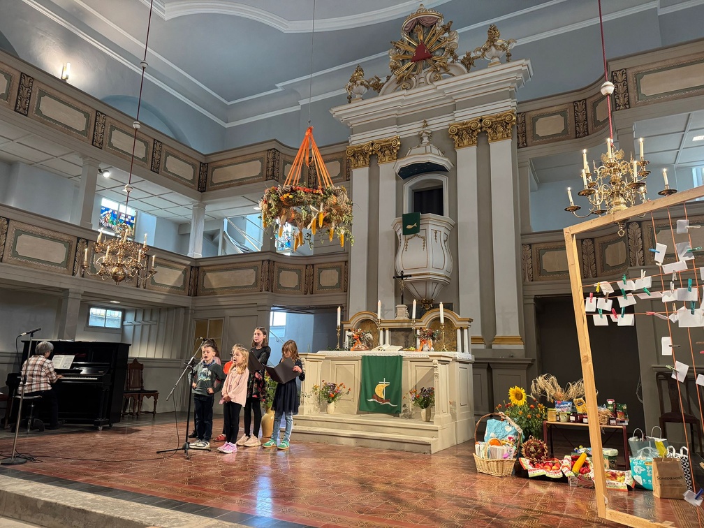 bc1657a9-8336-483b-a6ed-49a8e2f82163